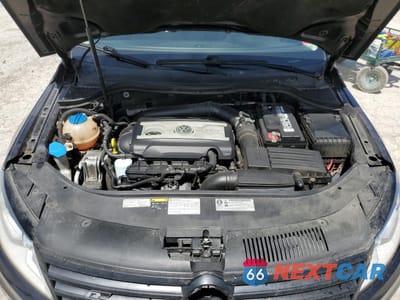 Zdjęcie 11 z 12 samochodu: 2014 VOLKSWAGEN CC SPORT VIN:WVWBP7ANXEE503228 - miniatura