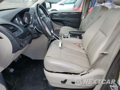 Zdjęcie 7 z 13 samochodu: 2015 CHRYSLER TOWN & COUNTRY TOURING VIN:2C4RC1BG4FR620847 - miniatura