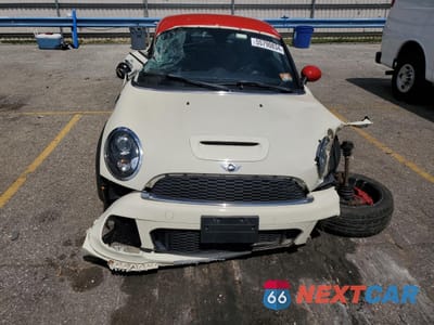 Piąte zdjęcie samochodu w środku: 2013 MINI COOPER COUPE JOHN COOPER WORKS VIN:WMWSX9C56DT380415 - miniatura