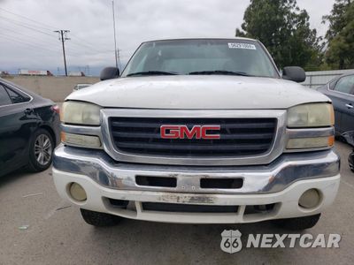 Piąte zdjęcie samochodu w środku: 2003 GMC NEW SIERRA K1500 VIN:2GTEK19T631219637 - miniatura