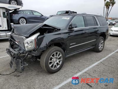 2016 GMC YUKON DENALI 1GKS2CKJXGR244405 - główne zdjęcie licytacji z USA - miniatura