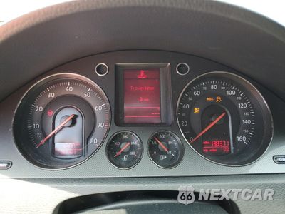 Zdjęcie 9 z 12 samochodu: 2006 VOLKSWAGEN PASSAT 2.0T VIN:WVWAK73C26P215411 - miniatura