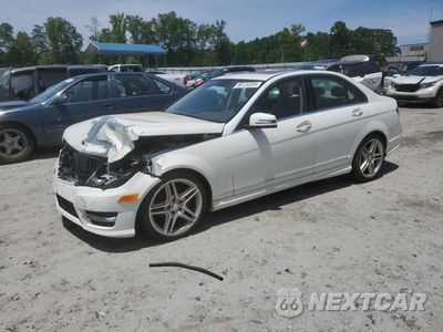 2012 MERCEDES-BENZ C 300 4MATIC WDDGF8BB6CR226785 - główne zdjęcie licytacji z USA - miniatura