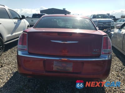 Zdjęcie 6 z 12 samochodu: 2011 CHRYSLER 300 VIN:2C3CA4CG8BH549152 - miniatura
