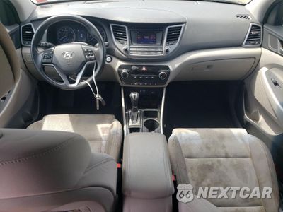 Zdjęcie 8 z 13 samochodu: 2016 HYUNDAI TUCSON LIMITED VIN:KM8J3CA28GU116672 - miniatura