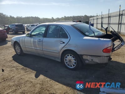 Drugie zdjęcie samochodu z przodu: 2001 MERCEDES-BENZ E 320 VIN:WDBJF65J81B179612 - miniatura