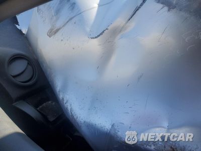 Zdjęcie 9 z 12 samochodu: 2012 TOYOTA YARIS VIN:JTDBT4K38CL038478 - miniatura