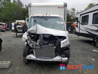 Piąte zdjęcie samochodu w środku: 2023 MERCEDES-BENZ SPRINTER 4500 VIN:W1X9N33Y3PN240149 - miniatura