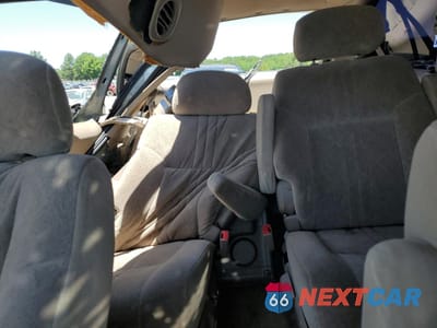 Zdjęcie 10 z 15 samochodu: 1999 TOYOTA SIENNA LE VIN:4T3ZF13C7XU136407 - miniatura