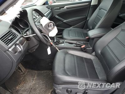 Zdjęcie 7 z 12 samochodu: 2017 VOLKSWAGEN PASSAT R-LINE VIN:1VWDT7A37HC004127 - miniatura