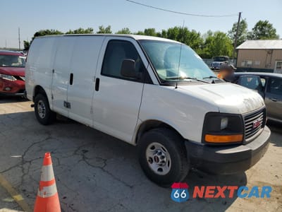 Czwarte zdjęcie samochodu z boku: 2013 GMC SAVANA G3500 VIN:1GTZ7TBG6D1153450 - miniatura
