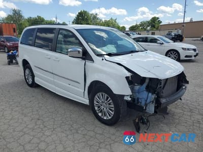 Czwarte zdjęcie samochodu z boku: 2015 CHRYSLER TOWN & COUNTRY TOURING L VIN:2C7WC1CG8FR645707 - miniatura