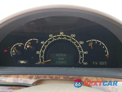 Zdjęcie 9 z 12 samochodu: 2000 MERCEDES-BENZ S 500 VIN:WDBNG75J7YA038440 - miniatura
