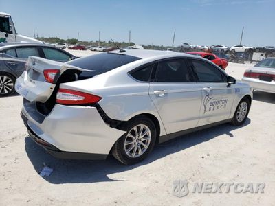 Trzecie zdjęcie samochodu z tyłu: 2016 FORD FUSION S VIN:3FA6P0G78GR398132 - miniatura