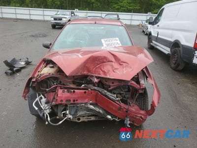 Piąte zdjęcie samochodu w środku: 2002 FORD FOCUS SE VIN:1FAFP34P12W208201 - miniatura