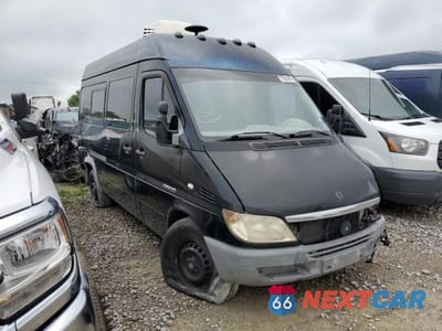 Czwarte zdjęcie samochodu z boku: 2005 DODGE SPRINTER 2500 VIN:WD0PD644955839424 - miniatura