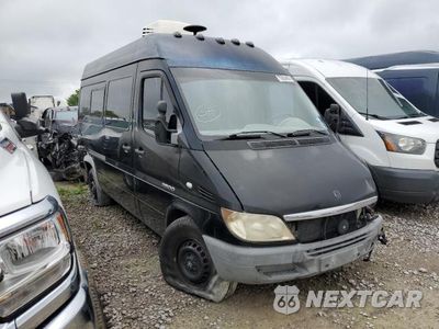 Czwarte zdjęcie samochodu z boku: 2005 DODGE SPRINTER 2500 VIN:WD0PD644955839424 - miniatura