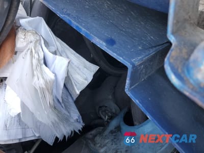 Zdjęcie 8 z 10 samochodu: 2017 VOLVO VN VNL VIN:4V4NC9EH7HN976196 - miniatura