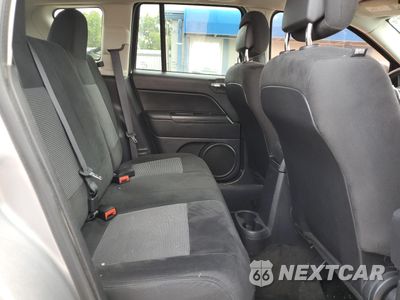 Zdjęcie 10 z 14 samochodu: 2016 JEEP COMPASS SPORT VIN:1C4NJCBA2GD524845 - miniatura