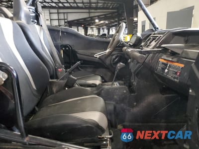 Piąte zdjęcie samochodu w środku: 2021 KAWASAKI KRF 1000 C VIN:JKARFCC12MB500287 - miniatura