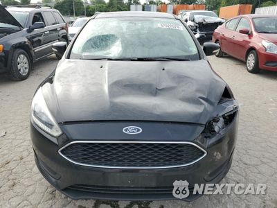 Piąte zdjęcie samochodu w środku: 2017 FORD FOCUS SE VIN:1FADP3F20HL231486 - miniatura