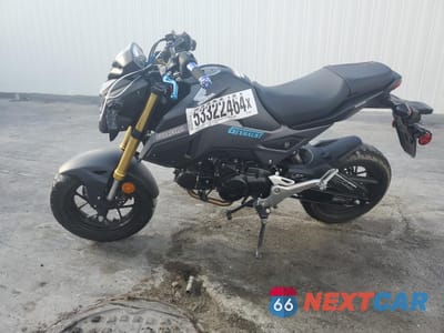 Trzecie zdjęcie samochodu z tyłu: 2017 HONDA GROM 125 VIN:MLHJC6112H5204610 - miniatura