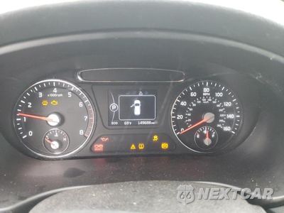 Zdjęcie 9 z 13 samochodu: 2016 KIA SORENTO LX VIN:5XYPG4A30GG126373 - miniatura