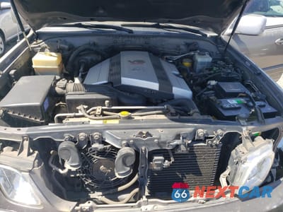 Zdjęcie 23 z 26 samochodu: 2000 LEXUS LX 470 VIN:JT6HT00W9Y0120042 - miniatura