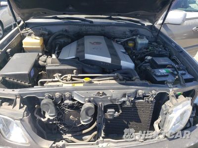 Zdjęcie 23 z 26 samochodu: 2000 LEXUS LX 470 VIN:JT6HT00W9Y0120042 - miniatura