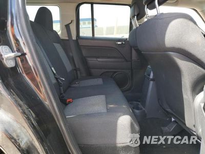 Zdjęcie 11 z 13 samochodu: 2010 JEEP PATRIOT SPORT VIN:1J4NF2GB1AD517464 - miniatura