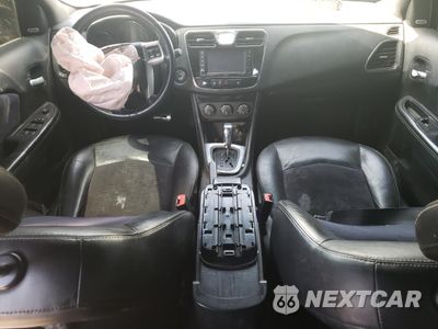 Zdjęcie 8 z 12 samochodu: 2011 CHRYSLER 200 S VIN:1C3BC8FG4BN597456 - miniatura