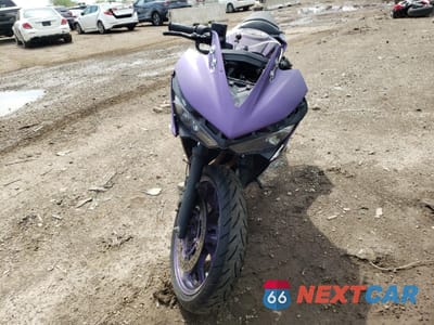 Drugie zdjęcie samochodu z przodu: 2017 YAMAHA YZFR3 A VIN:MH3RH15YXHK002232 - miniatura