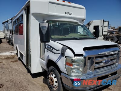 2011 FORD ECONOLINE E350 SUPER DUTY CUTAWAY VAN 1FDEE3FL4BDA49168 - główne zdjęcie licytacji z USA - miniatura