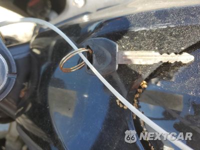 Zdjęcie 8 z 10 samochodu: 2012 HONDA CBR250 R VIN:MLHMC4102C5201045 - miniatura