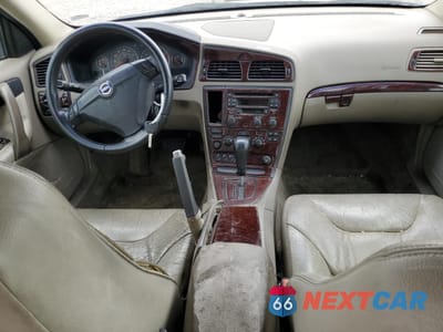 Zdjęcie 8 z 13 samochodu: 2004 VOLVO S60 VIN:YV1RS61T942329894 - miniatura