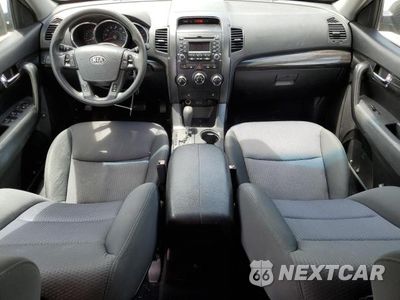 Zdjęcie 8 z 13 samochodu: 2012 KIA SORENTO LX VIN:5XYKT4A64CG215373 - miniatura