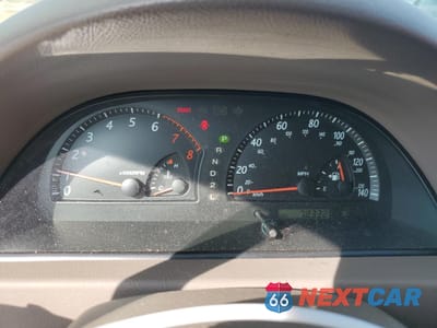 Zdjęcie 9 z 12 samochodu: 2002 TOYOTA CAMRY LE VIN:4T1BE32K32U052725 - miniatura