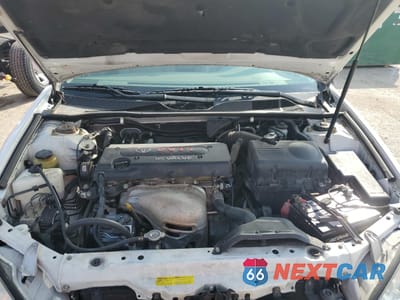 Zdjęcie 11 z 12 samochodu: 2002 TOYOTA CAMRY LE VIN:4T1BE32K32U052725 - miniatura