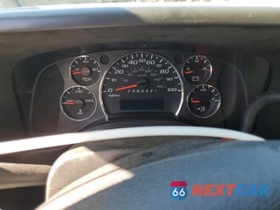 Zdjęcie 9 z 12 samochodu: 2008 CHEVROLET EXPRESS G3500 VIN:1GCHG35K781163213 - miniatura