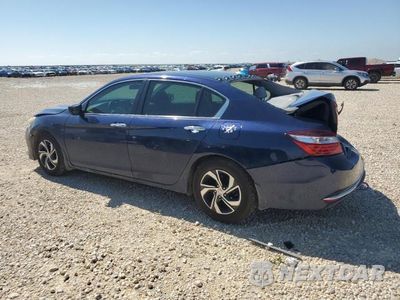 Drugie zdjęcie samochodu z przodu: 2017 HONDA ACCORD LX VIN:1HGCR2F3XHA138197 - miniatura