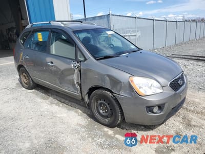 Czwarte zdjęcie samochodu z boku: 2012 KIA RONDO VIN:KNAHH8A83C7401758 - miniatura