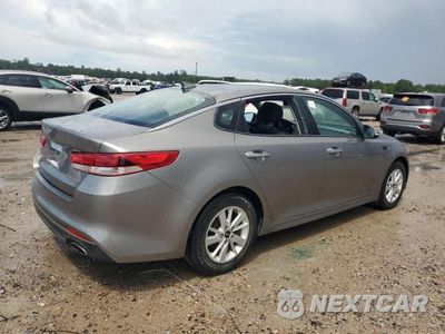 Trzecie zdjęcie samochodu z tyłu: 2018 KIA OPTIMA LX VIN:5XXGT4L32JG186594 - miniatura