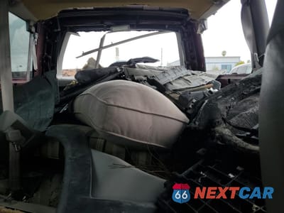 Zdjęcie 10 z 14 samochodu: 1996 GMC SAFARI XT VIN:1GKDM19W2TB522130 - miniatura