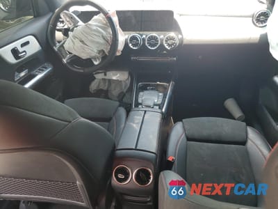 Zdjęcie 8 z 13 samochodu: 2023 MERCEDES-BENZ GLA 35 AMG VIN:W1N4N5BB6PJ485076 - miniatura