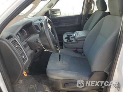 Zdjęcie 7 z 12 samochodu: 2019 RAM 1500 CLASSIC TRADESMAN VIN:1C6RR6FT9KS730845 - miniatura