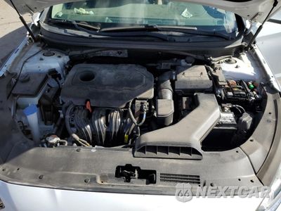 Zdjęcie 11 z 12 samochodu: 2018 HYUNDAI SONATA SE VIN:5NPE24AF4JH635883 - miniatura