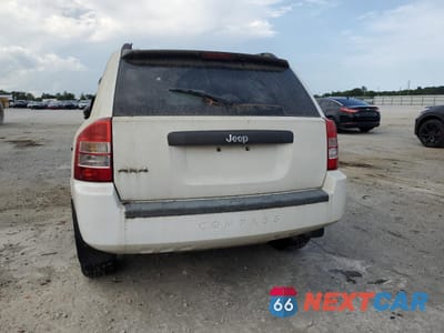 Zdjęcie 6 z 13 samochodu: 2009 JEEP COMPASS SPORT VIN:1J8FF47B99D137380 - miniatura