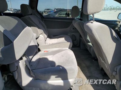 Zdjęcie 11 z 13 samochodu: 2006 TOYOTA SIENNA CE VIN:5TDZA23C56S422180 - miniatura