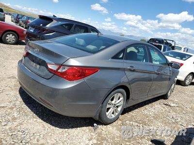 Trzecie zdjęcie samochodu z tyłu: 2013 HYUNDAI SONATA GLS VIN:5NPEB4ACXDH672981 - miniatura