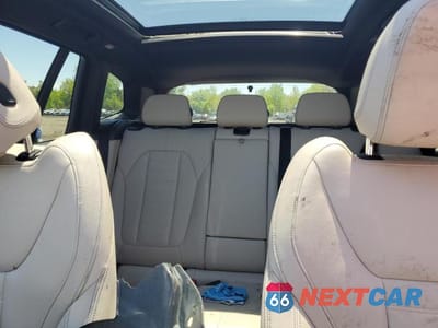 Zdjęcie 10 z 13 samochodu: 2019 BMW X3 XDRIVE30I VIN:5UXTR9C55KLE11184 - miniatura